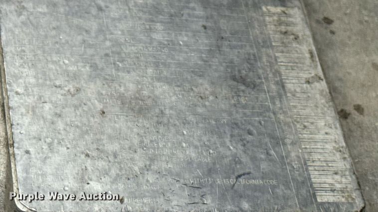 image for item DO2220 2013 International ProStar Plus semi truck