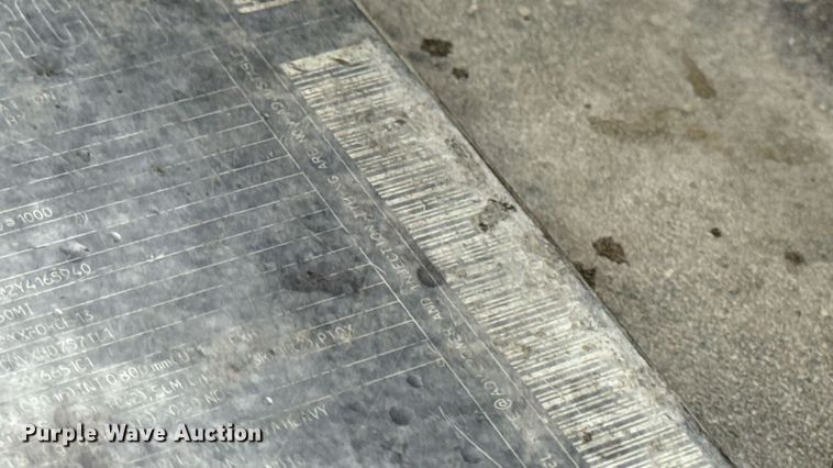 image for item DO2220 2013 International ProStar Plus semi truck