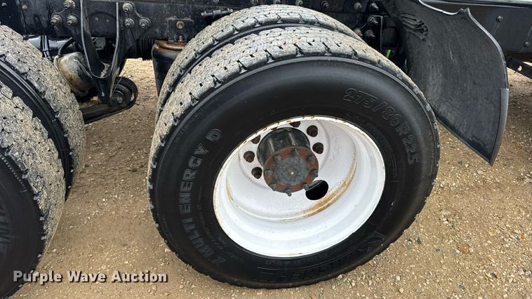 image for item DO2220 2013 International ProStar Plus semi truck