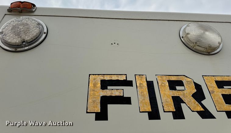 image for item DO2236 1986 GMC Top Kick C7000 rescue vehicle