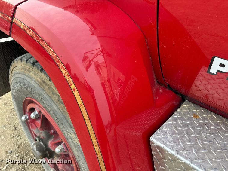 image for item DO2236 1986 GMC Top Kick C7000 rescue vehicle