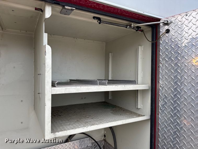 image for item DO2236 1986 GMC Top Kick C7000 rescue vehicle