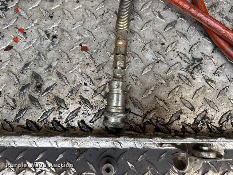 image for item DO2236 1986 GMC Top Kick C7000 rescue vehicle