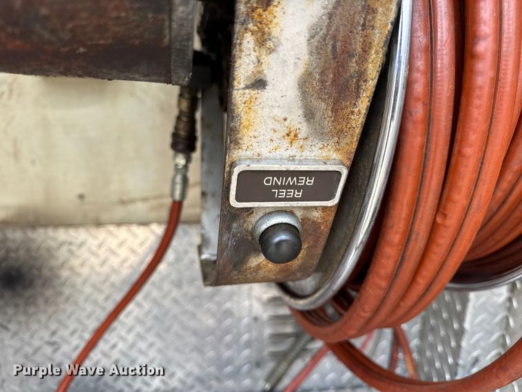 image for item DO2236 1986 GMC Top Kick C7000 rescue vehicle