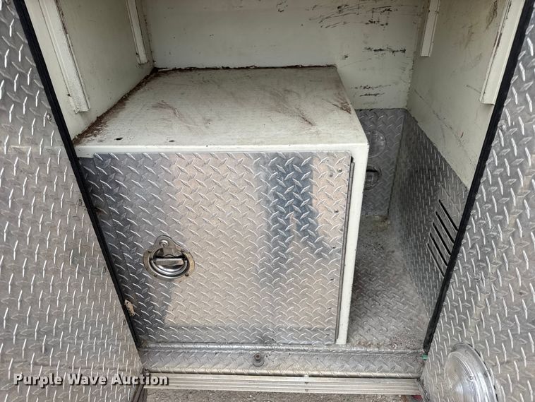 image for item DO2236 1986 GMC Top Kick C7000 rescue vehicle