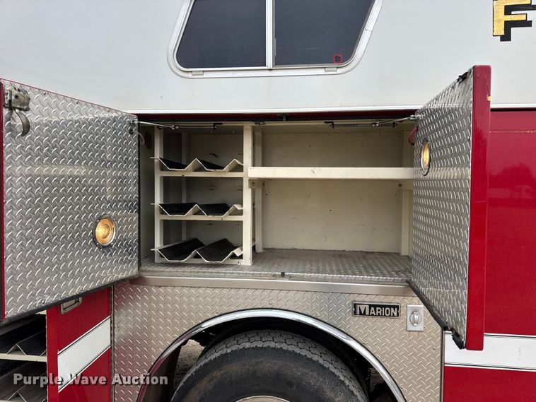 image for item DO2236 1986 GMC Top Kick C7000 rescue vehicle