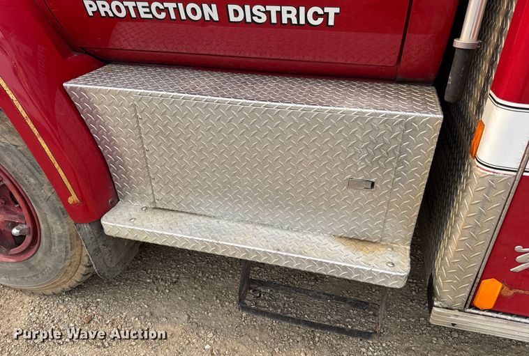 image for item DO2236 1986 GMC Top Kick C7000 rescue vehicle