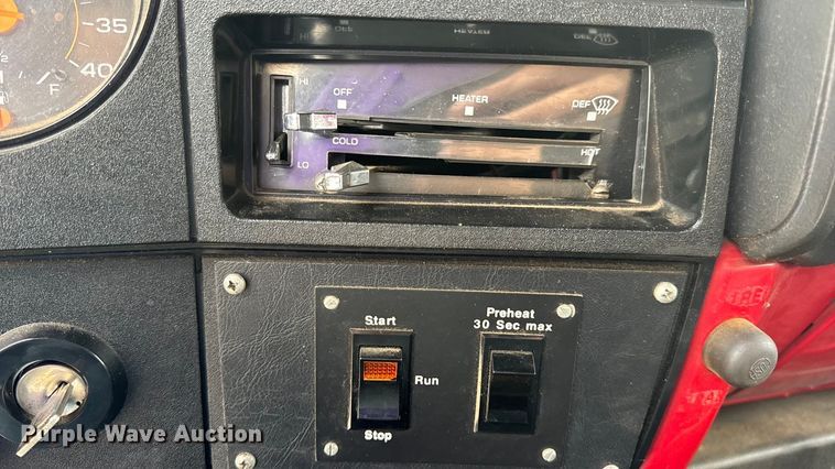 image for item DO2236 1986 GMC Top Kick C7000 rescue vehicle