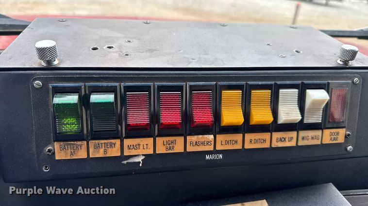 image for item DO2236 1986 GMC Top Kick C7000 rescue vehicle