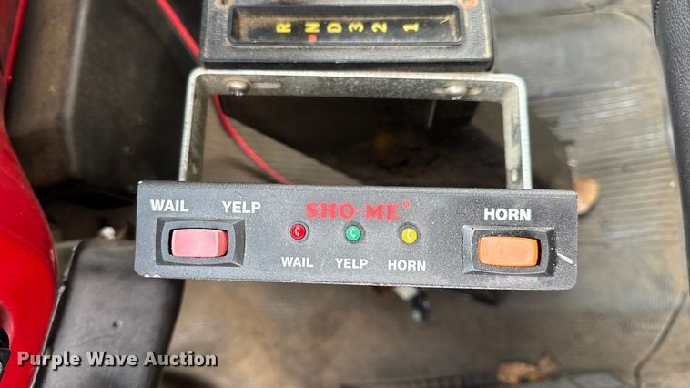 image for item DO2236 1986 GMC Top Kick C7000 rescue vehicle