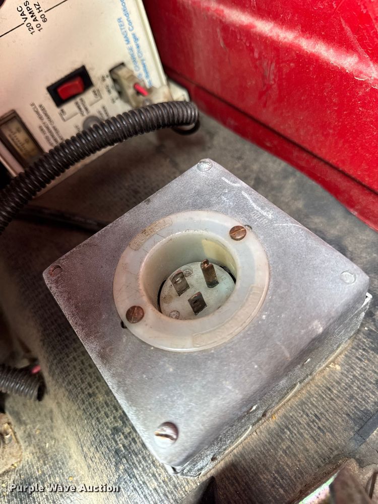 image for item DO2236 1986 GMC Top Kick C7000 rescue vehicle