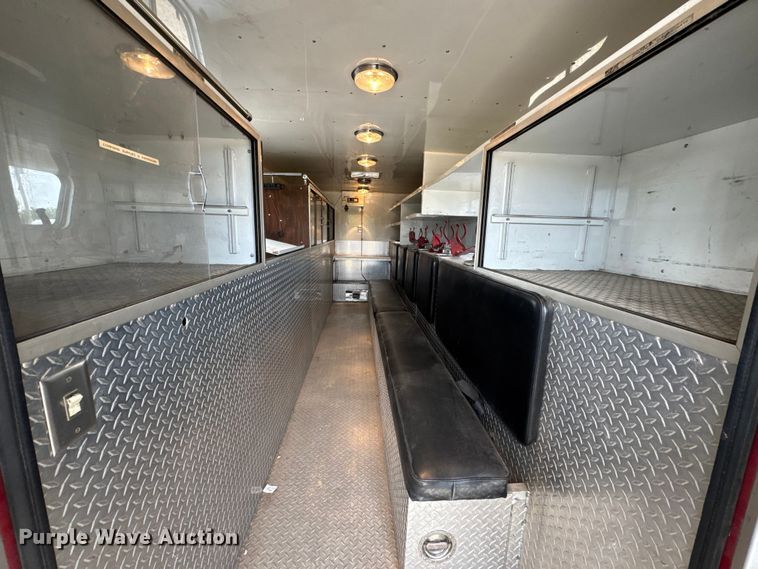 image for item DO2236 1986 GMC Top Kick C7000 rescue vehicle