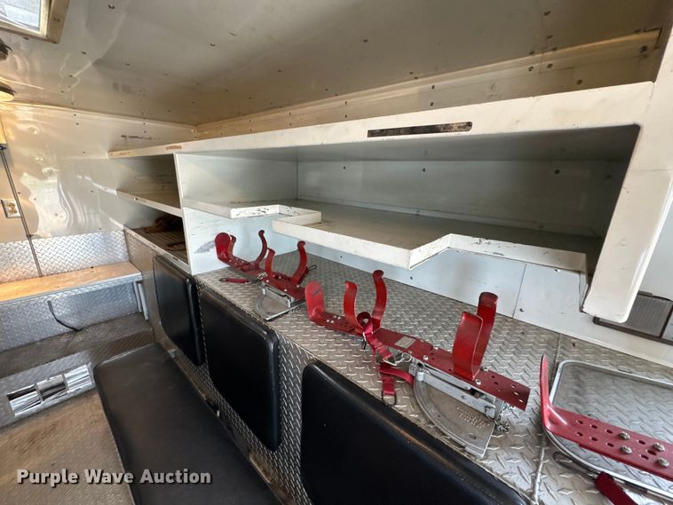 image for item DO2236 1986 GMC Top Kick C7000 rescue vehicle