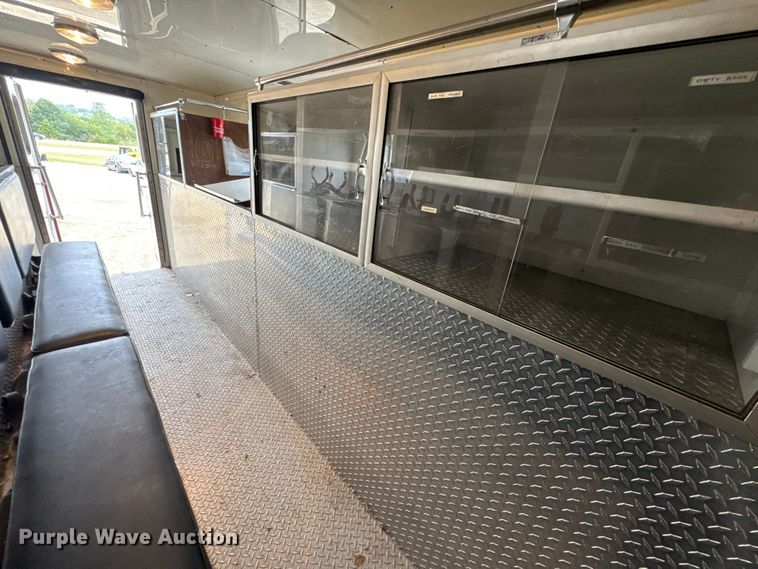 image for item DO2236 1986 GMC Top Kick C7000 rescue vehicle