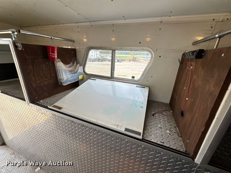 image for item DO2236 1986 GMC Top Kick C7000 rescue vehicle