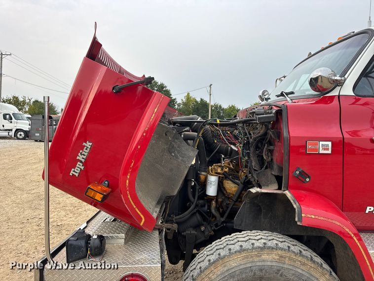 image for item DO2236 1986 GMC Top Kick C7000 rescue vehicle