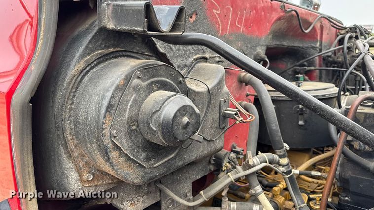 image for item DO2236 1986 GMC Top Kick C7000 rescue vehicle