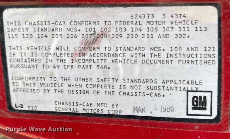 image for item DO2236 1986 GMC Top Kick C7000 rescue vehicle