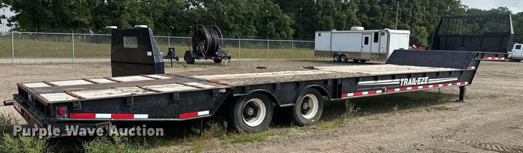 image for item DT6354 1992 Trail-Eze 5542-1020 drop deck hydraulic tail equipment trailer