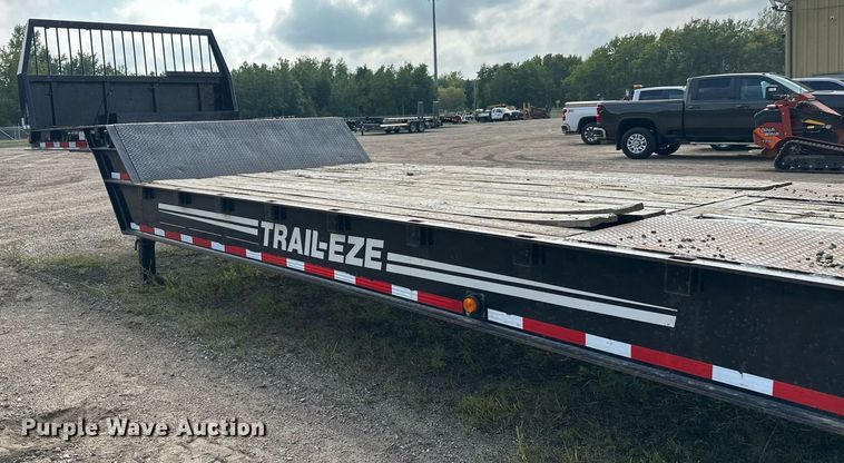 image for item DT6354 1992 Trail-Eze 5542-1020 drop deck hydraulic tail equipment trailer