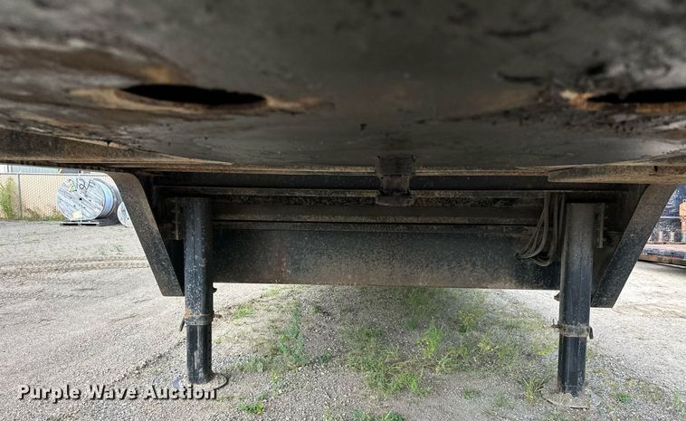 image for item DT6354 1992 Trail-Eze 5542-1020 drop deck hydraulic tail equipment trailer