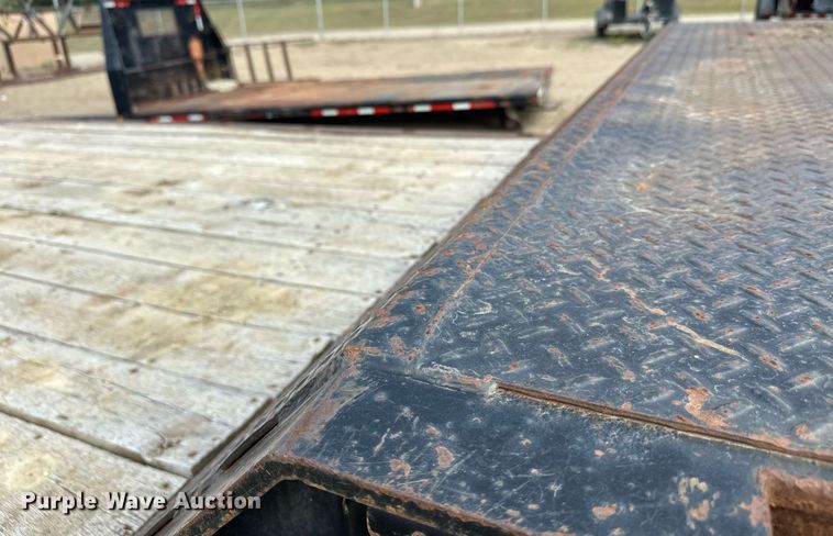 image for item DT6354 1992 Trail-Eze 5542-1020 drop deck hydraulic tail equipment trailer