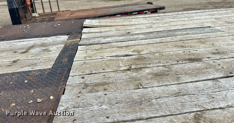 image for item DT6354 1992 Trail-Eze 5542-1020 drop deck hydraulic tail equipment trailer