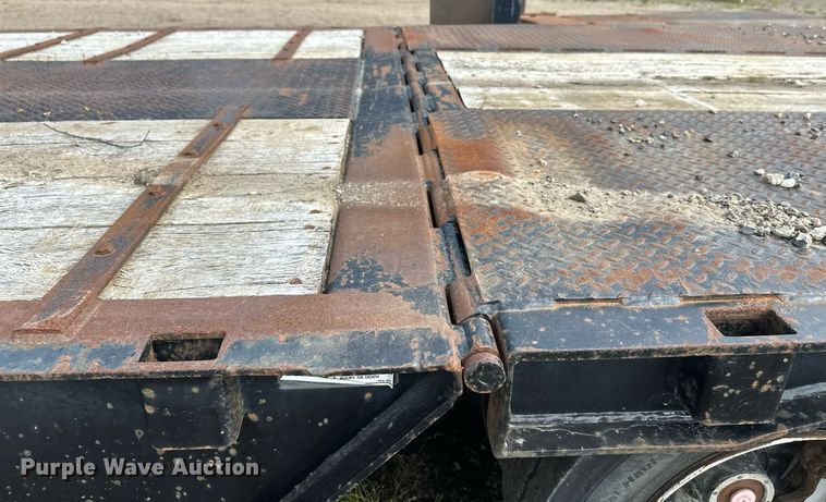 image for item DT6354 1992 Trail-Eze 5542-1020 drop deck hydraulic tail equipment trailer