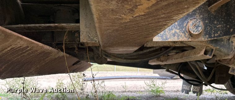 image for item DT6354 1992 Trail-Eze 5542-1020 drop deck hydraulic tail equipment trailer