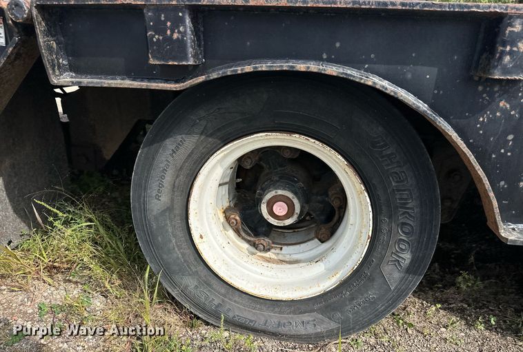 image for item DT6354 1992 Trail-Eze 5542-1020 drop deck hydraulic tail equipment trailer