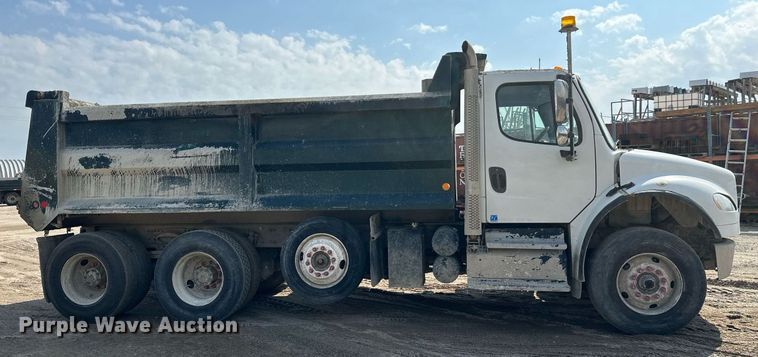 image for item DT6362 2013 Freightliner Business Class M2 dump truck