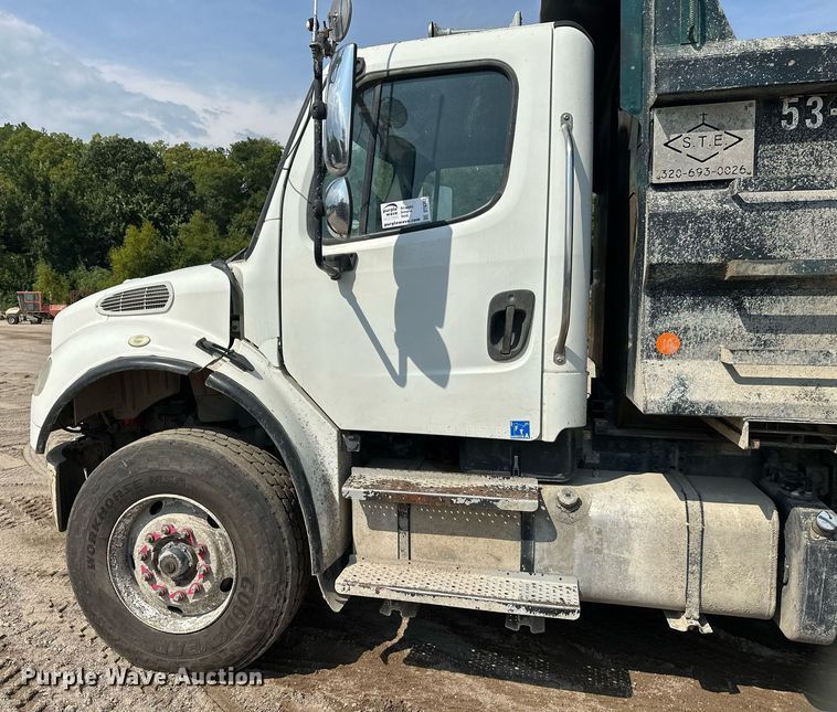 image for item DT6362 2013 Freightliner Business Class M2 dump truck