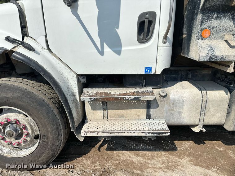 image for item DT6362 2013 Freightliner Business Class M2 dump truck