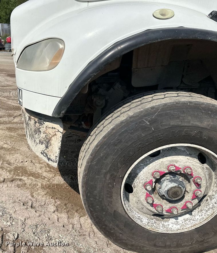 image for item DT6362 2013 Freightliner Business Class M2 dump truck