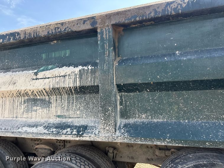 image for item DT6362 2013 Freightliner Business Class M2 dump truck