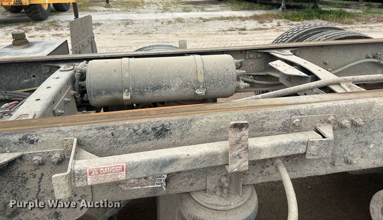 image for item DT6362 2013 Freightliner Business Class M2 dump truck