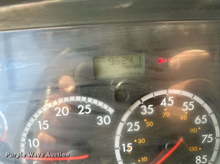 image for item DT6362 2013 Freightliner Business Class M2 dump truck