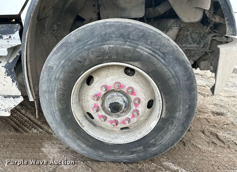 image for item DT6362 2013 Freightliner Business Class M2 dump truck