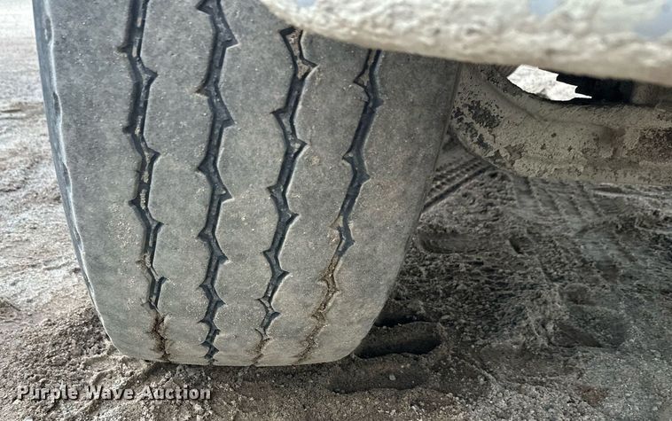 image for item DT6362 2013 Freightliner Business Class M2 dump truck