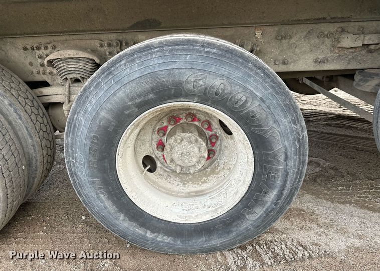 image for item DT6362 2013 Freightliner Business Class M2 dump truck