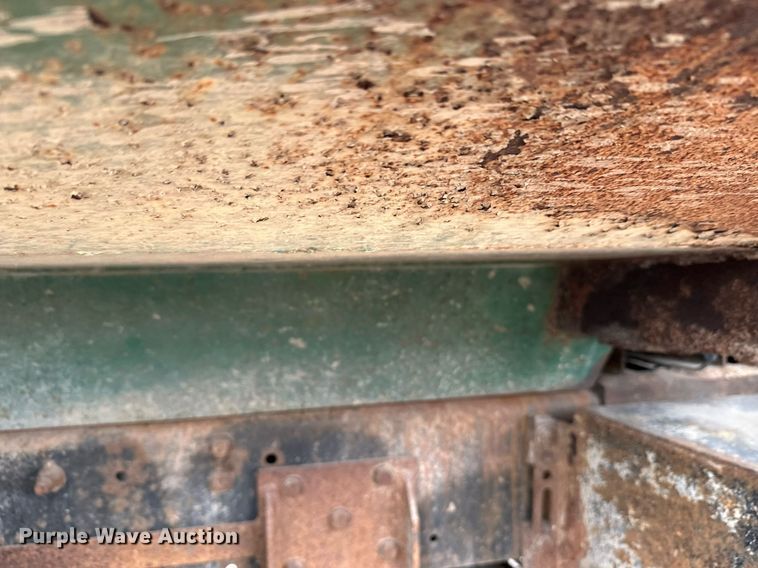 image for item DT6363 2003 Freightliner Business Class M2 dump truck