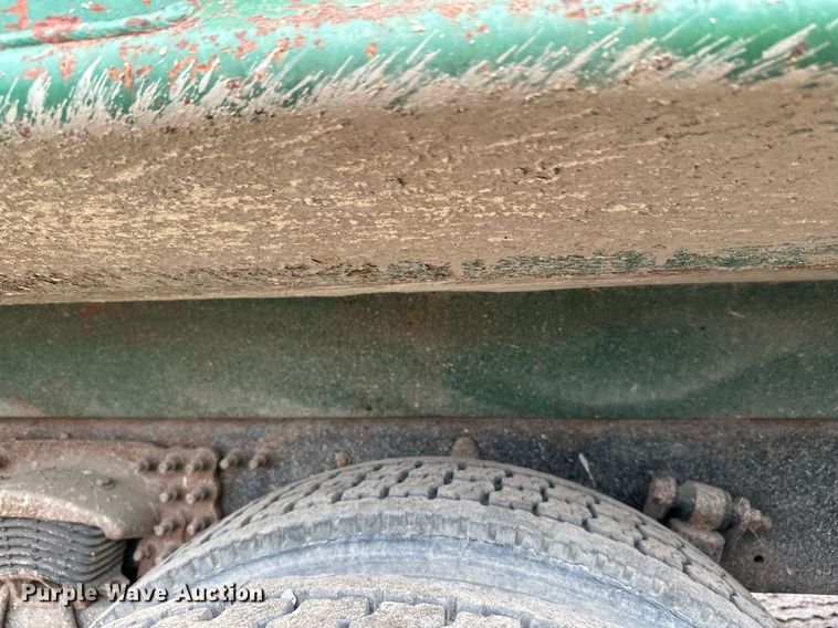 image for item DT6363 2003 Freightliner Business Class M2 dump truck