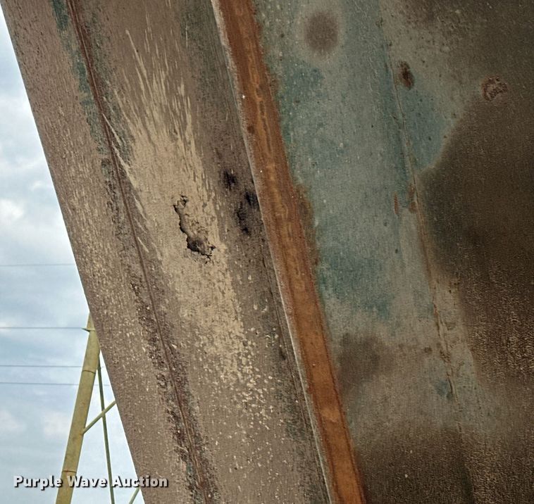 image for item DT6363 2003 Freightliner Business Class M2 dump truck