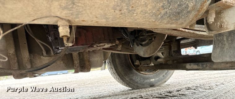 image for item DT6363 2003 Freightliner Business Class M2 dump truck