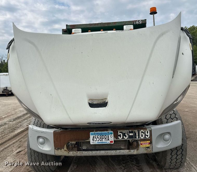 image for item DT6363 2003 Freightliner Business Class M2 dump truck