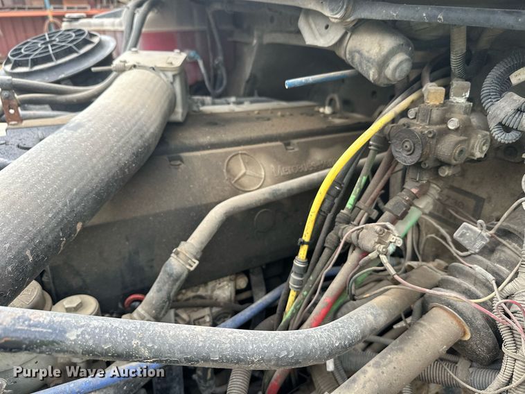 image for item DT6363 2003 Freightliner Business Class M2 dump truck