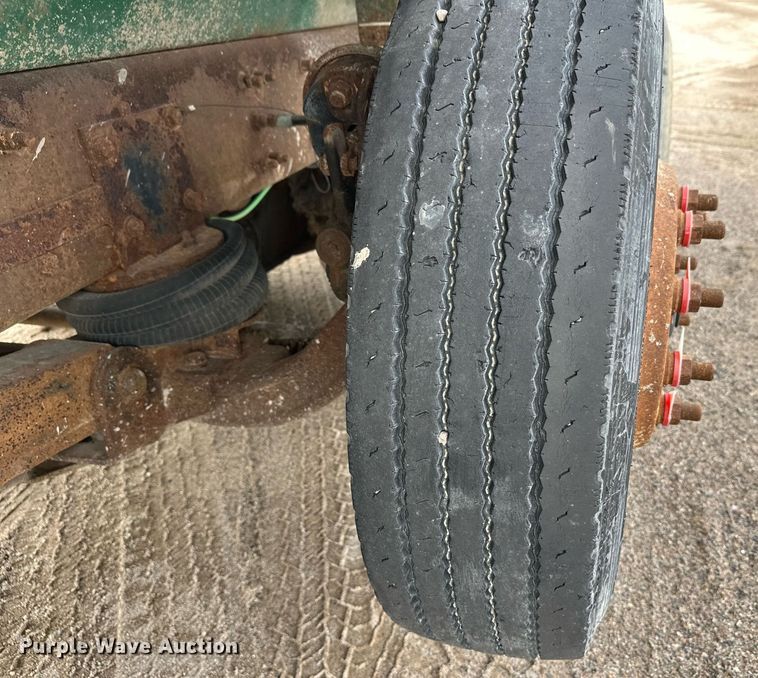 image for item DT6363 2003 Freightliner Business Class M2 dump truck