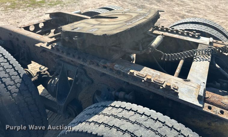 image for item DT6368 2014 International Prostar+ 122 semi truck