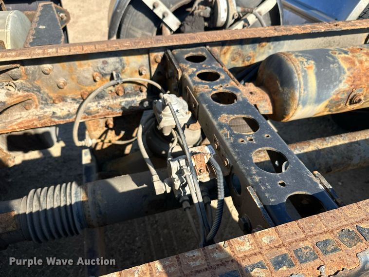 image for item DT6368 2014 International Prostar+ 122 semi truck