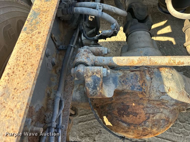 image for item DT6368 2014 International Prostar+ 122 semi truck